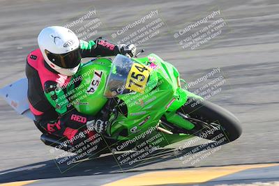 media/Nov-17-2024-CVMA (Sun) [[1fec520723]]/Race 11-Amateur Supersport Open/